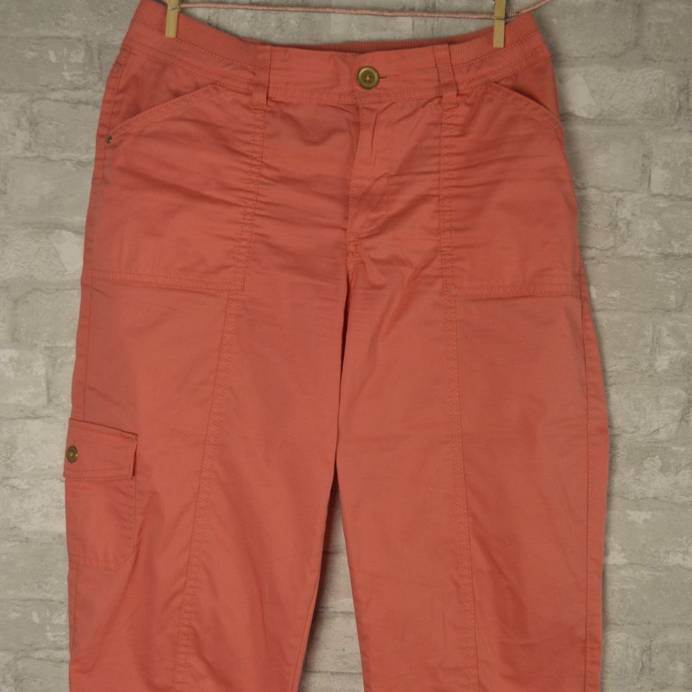 Croft & Barrow stretch capris, salmon/pink color, elastic waist,